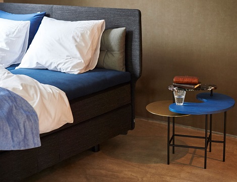 Auping Original boxspring,blauw,hoofdbord Torino,115 cm. hoog,stof