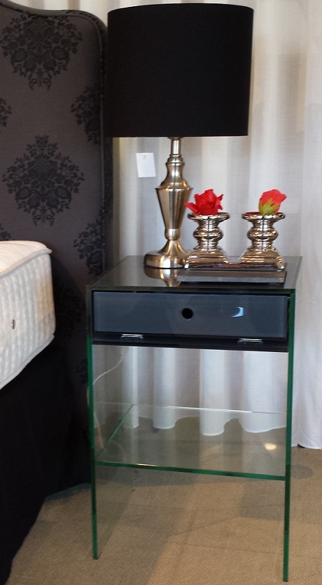 Helderr nachtkast,tafel met lade,glas,antraciet,60 cm.hoog design Boxspring barok,zwart,medallion,180x210 cm