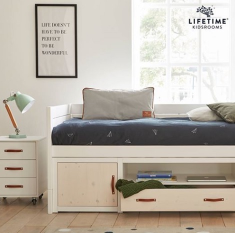 Kajuitbed met deuren en lade, greep leer, 90 x 200 cm. hout : grey wash