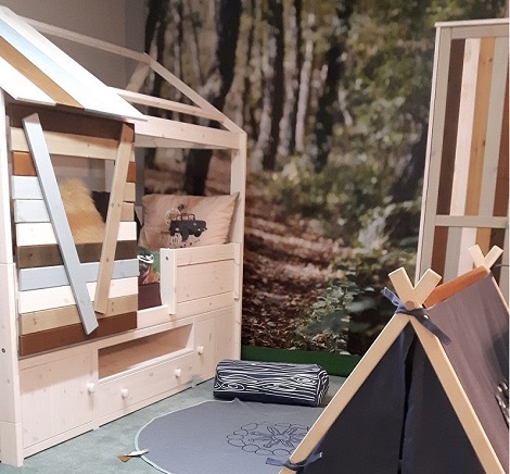 Opruiming boomhut-bed,kajuitbed, hout,90x200cm, theobot zwaag, hoorn,zelfmontage